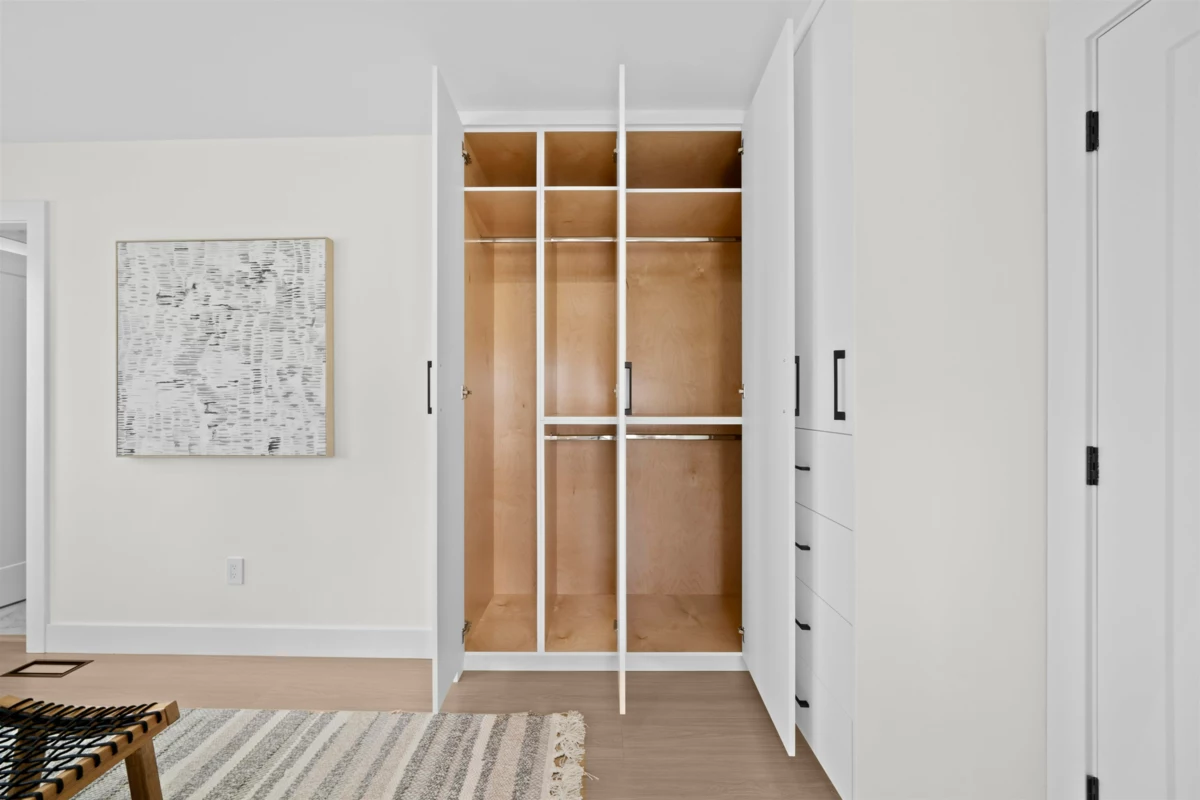 Mudroom Photo of 1 314 Nelson Street, Coquitlam, BC