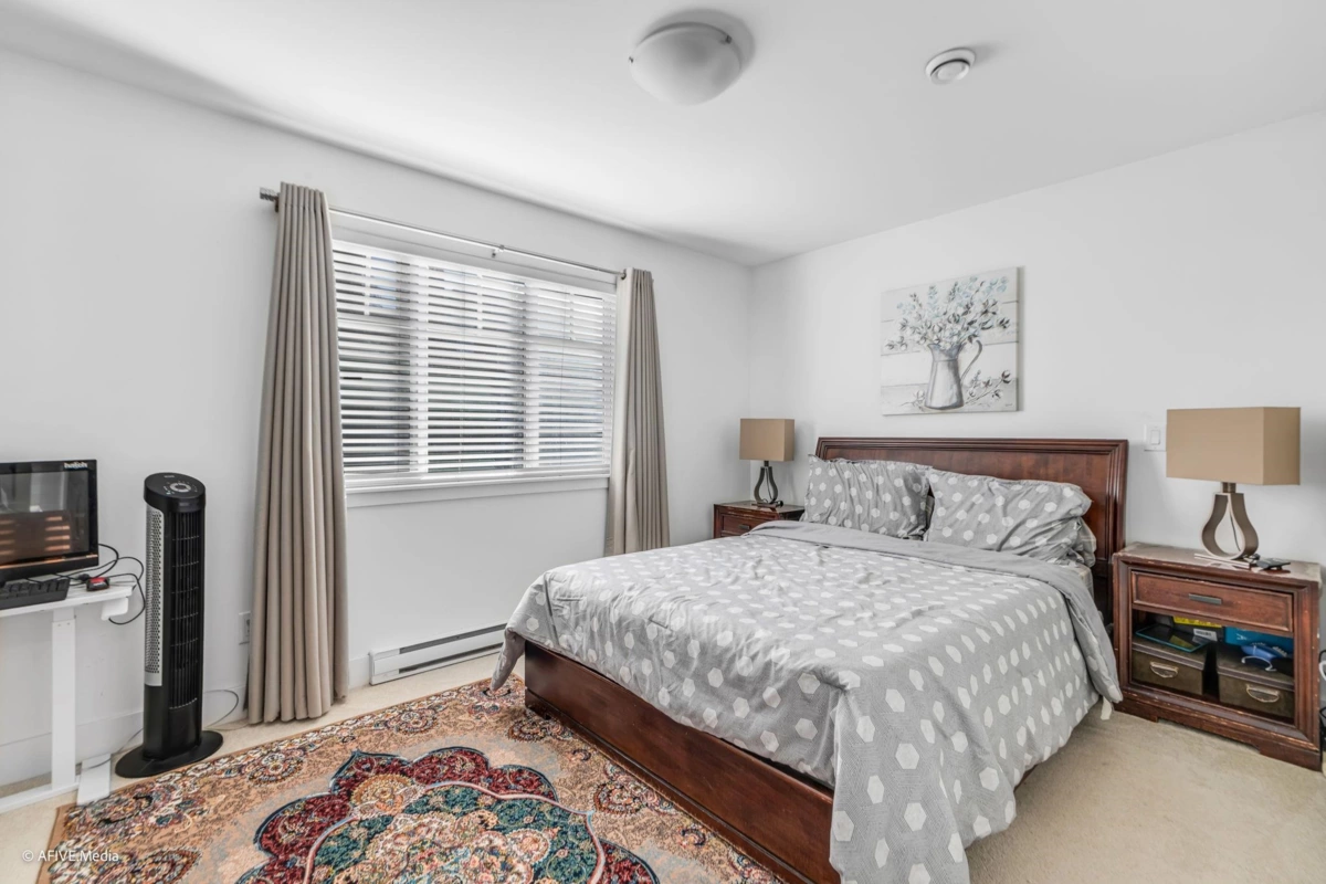 Guest Bathroom Photo of 11 6188 141 Street, Surrey, BC