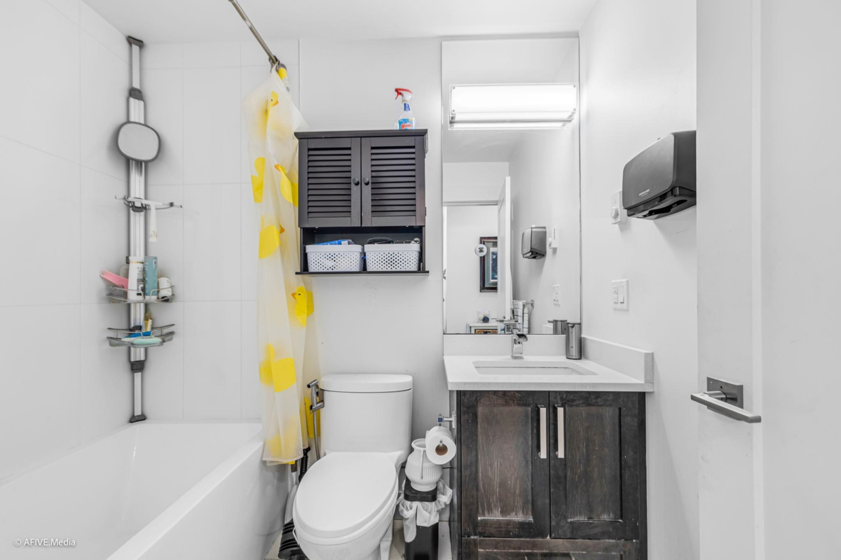 Laundry Room Photo of 11 6188 141 Street, Surrey, BC