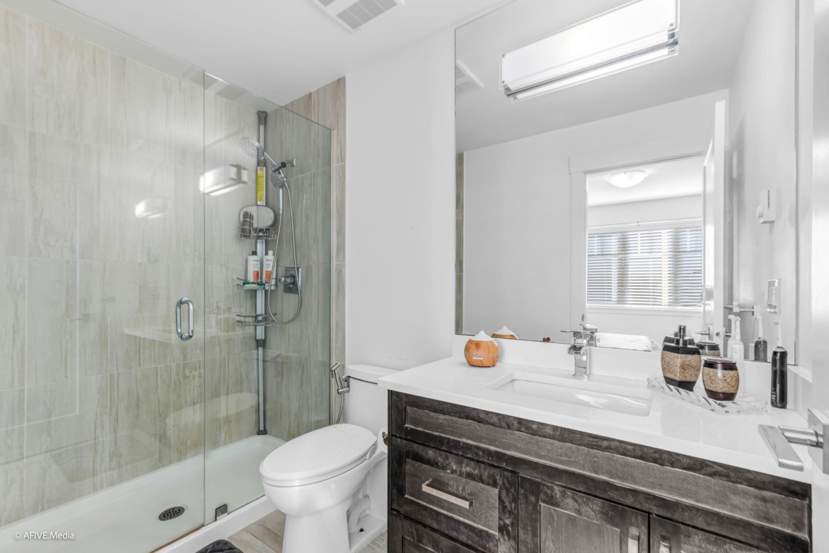 Office / Den Photo of 11 6188 141 Street, Surrey, BC