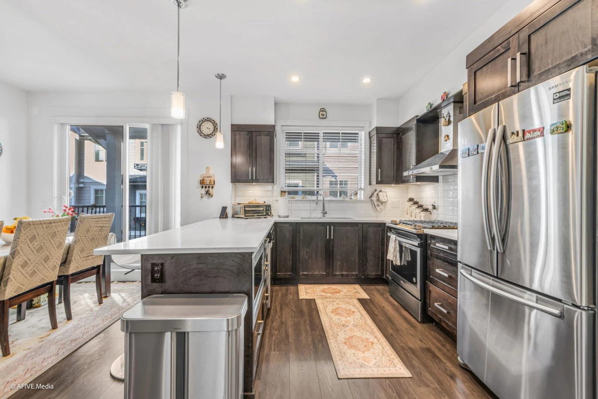 Primary Bathroom Photo of 11 6188 141 Street, Surrey, BC