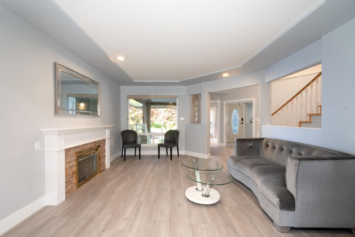 Dining Area Photo of 1416 Purcell Drive, Coquitlam, BC