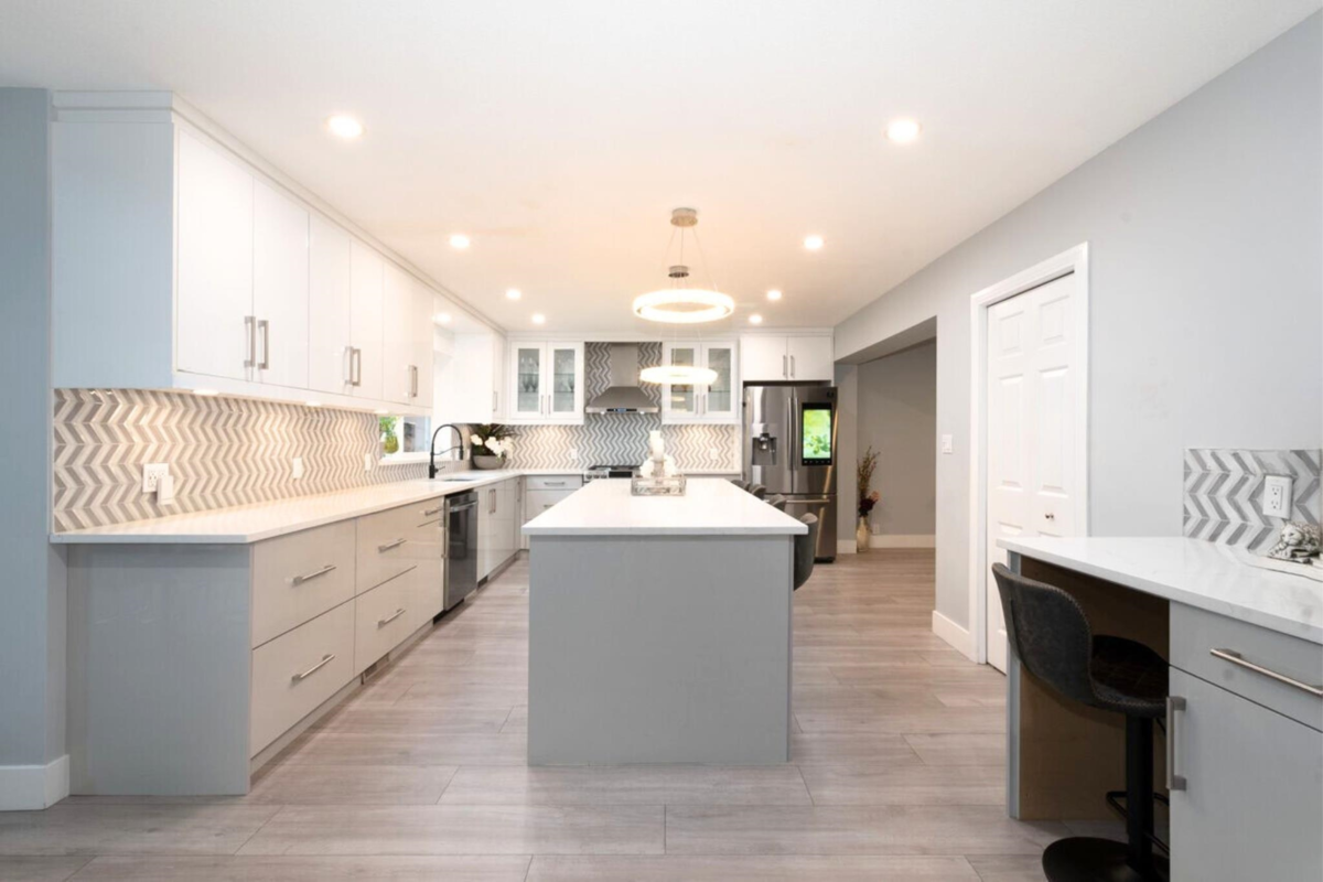 Kitchen Island Photo of 1416 Purcell Drive, Coquitlam, BC