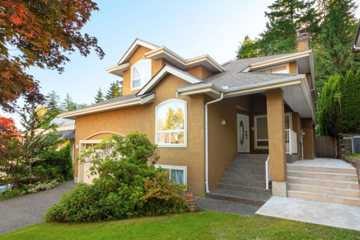 Living Room Photo of 1416 Purcell Drive, Coquitlam, BC