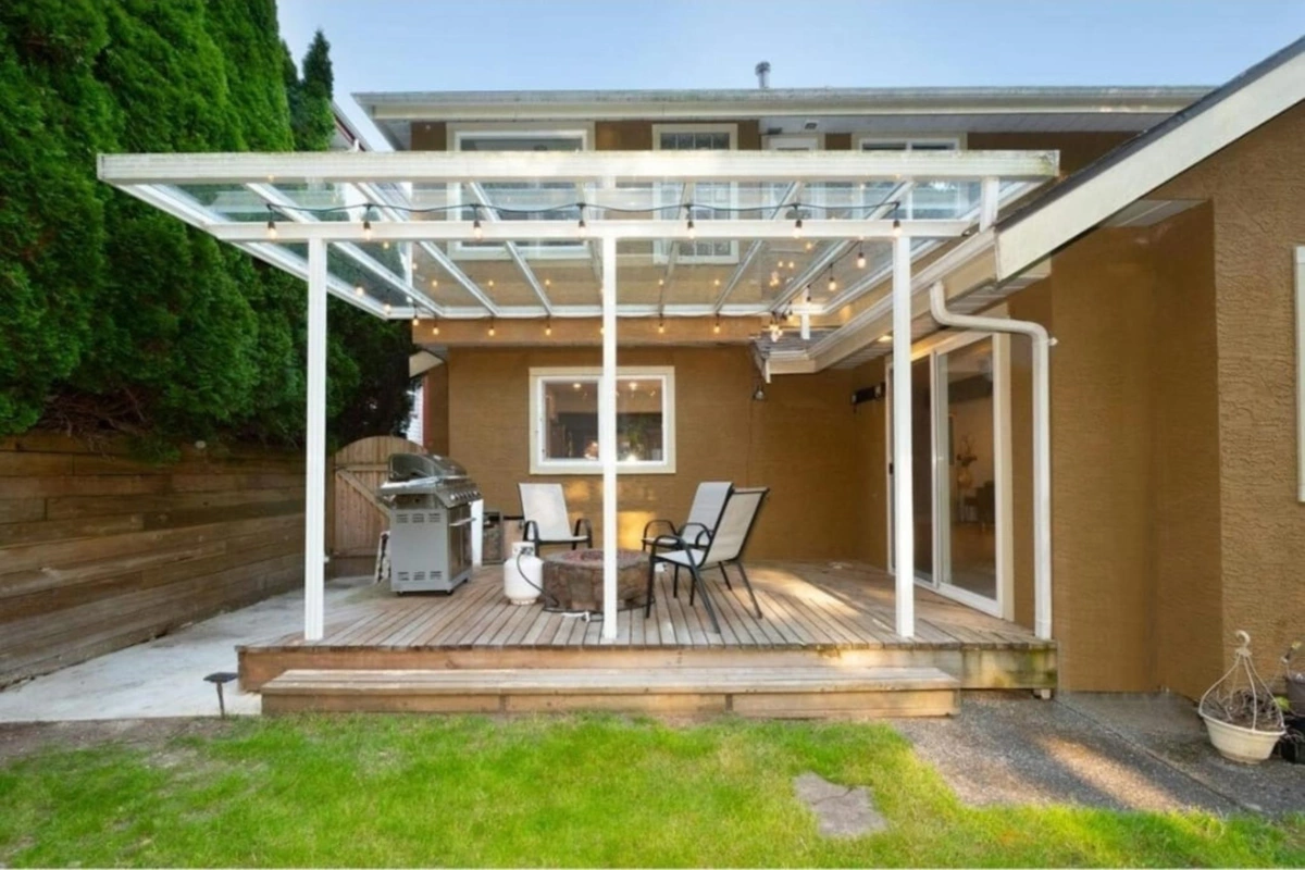 Swimming Pool Photo of 1416 Purcell Drive, Coquitlam, BC