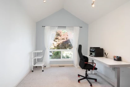Hallway Photo of 1416 Purcell Drive, Coquitlam, BC