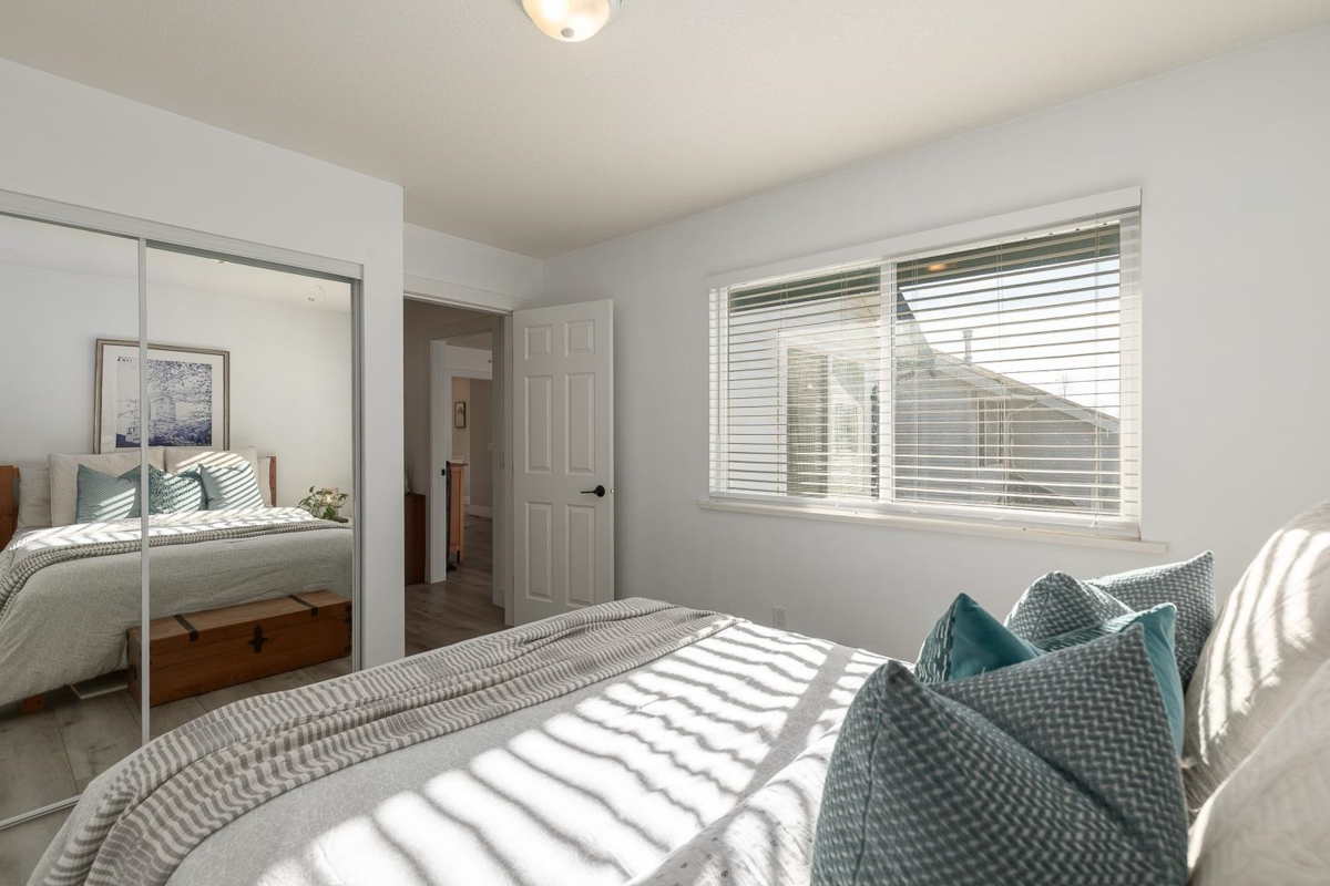 Backyard Photo of 19850 Butternut Lane, Pitt Meadows, BC