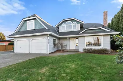 46246 Christina Drive, Chilliwack, BC, Sardis East Vedder — 4 bed single family residence for sale