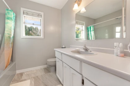 Hot Tub / Spa Photo of 46246 Christina Drive, Chilliwack, BC