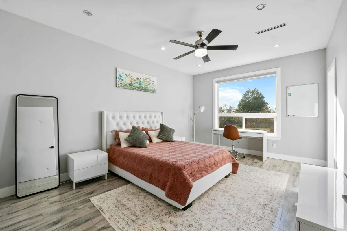 Garden / Landscaping Photo of 5910 182 Street, Surrey, BC