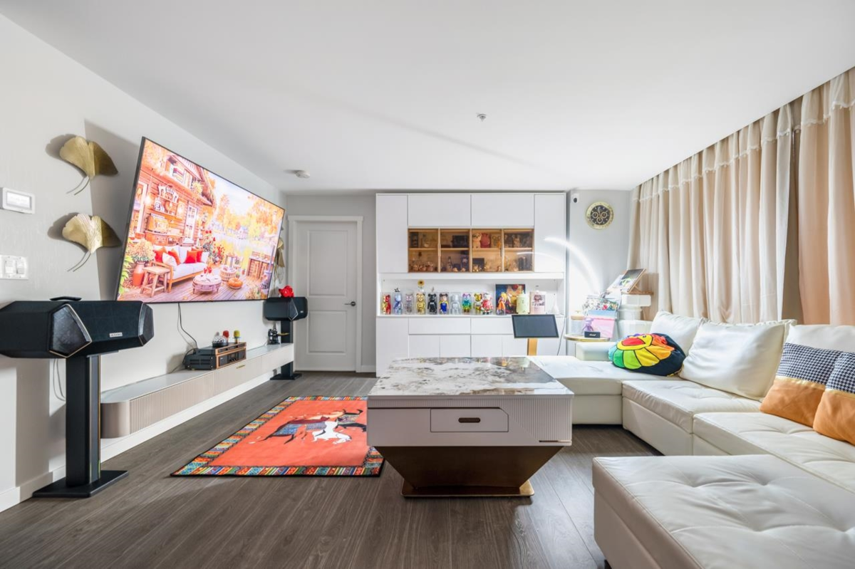 Kitchen Photo of 1802 3333 Brown Road, Richmond, BC