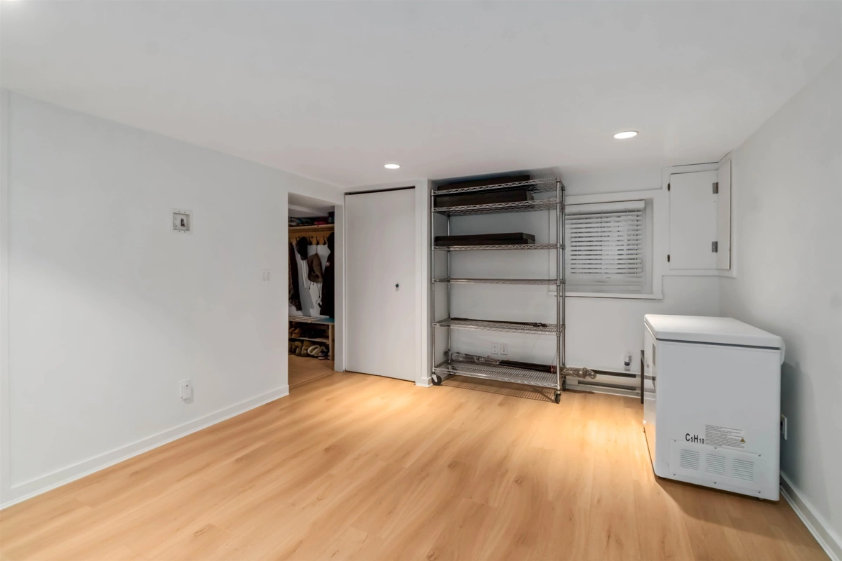 Garden / Landscaping Photo of 3322 W 38th Avenue, Vancouver, BC