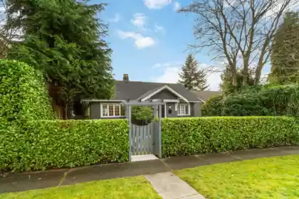 3322 W 38th Avenue, Vancouver, BC