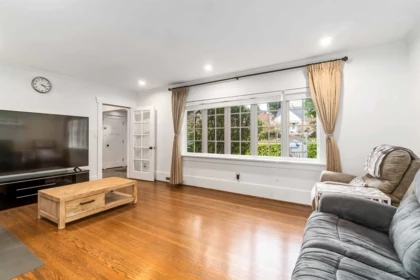 3322 W 38th Avenue, Vancouver, BC