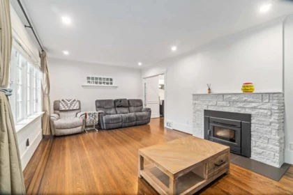 3322 W 38th Avenue, Vancouver, BC