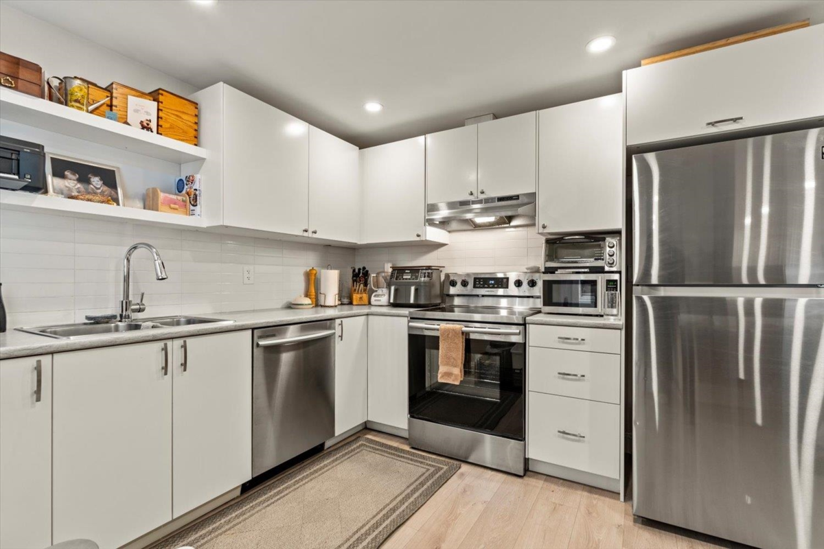 Front Yard Photo of 4655 217a Street, Langley, BC