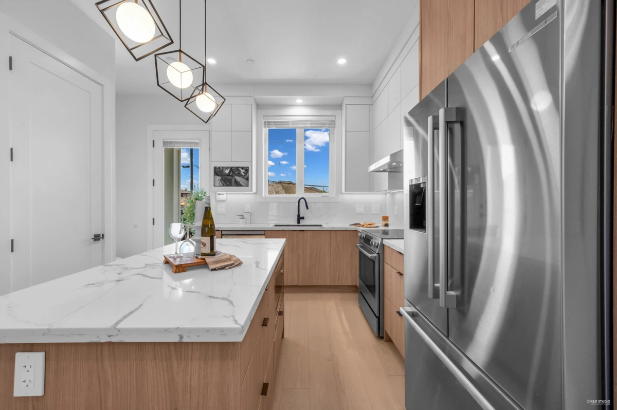 Kitchen Island Photo of 3415 Seaforth Drive, Vancouver, BC