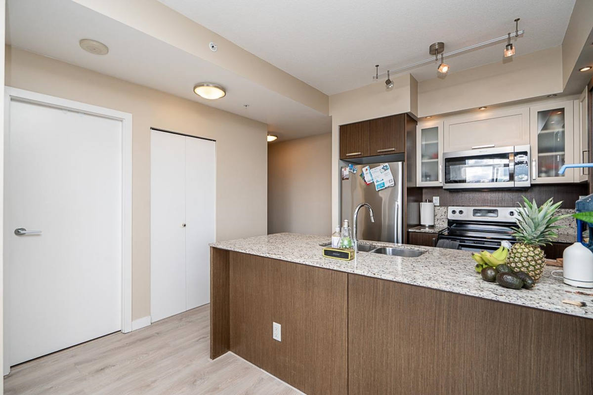 Pantry Photo of 2805 2980 Atlantic Avenue, Coquitlam, BC