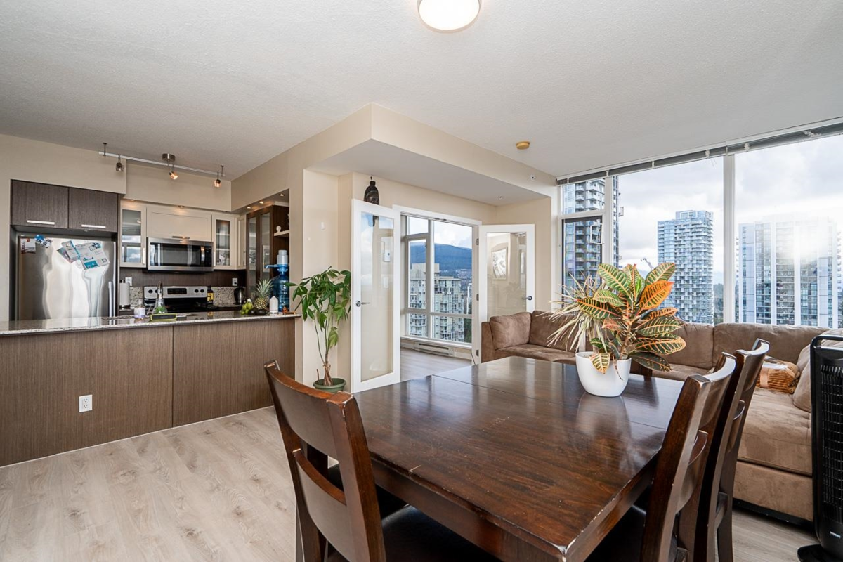 Walk-In Closet Photo of 2805 2980 Atlantic Avenue, Coquitlam, BC
