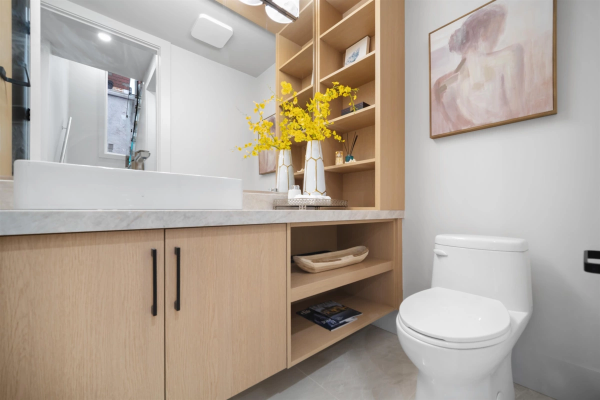 Dining Area Photo of 1 5023 Ross Street, Vancouver, BC