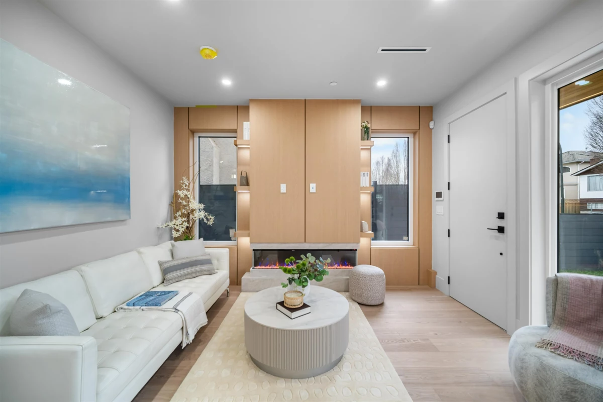 Family Room Photo of 1 5023 Ross Street, Vancouver, BC