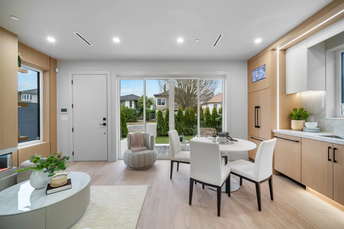 Living Room Photo of 1 5023 Ross Street, Vancouver, BC