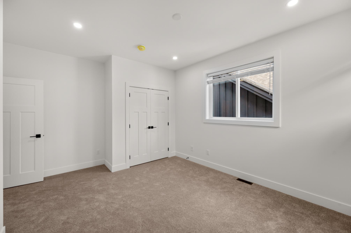 Loft / Bonus Room Photo of 20 4217 Old Clayburn Road, Abbotsford, BC