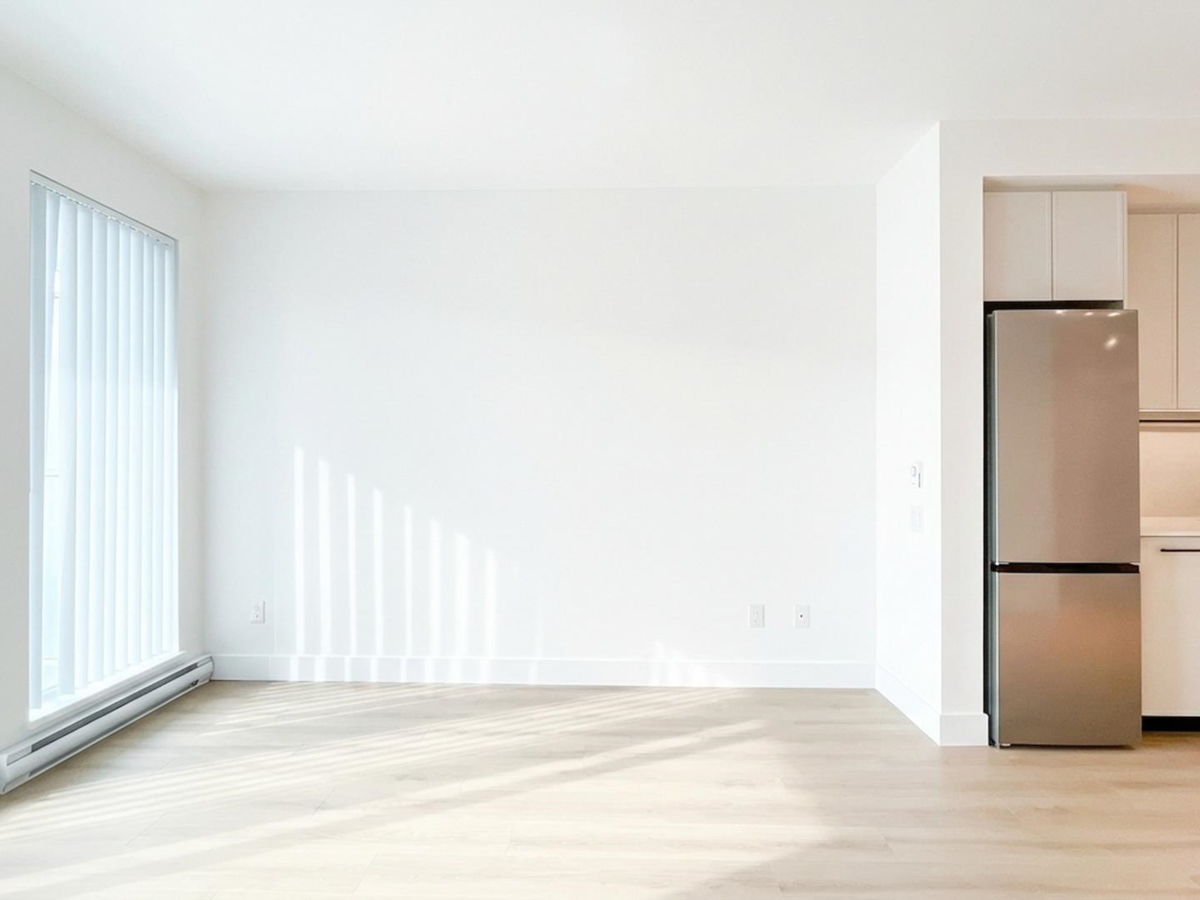 Family Room Photo of 302 3055 Murray Street, Port Moody, BC