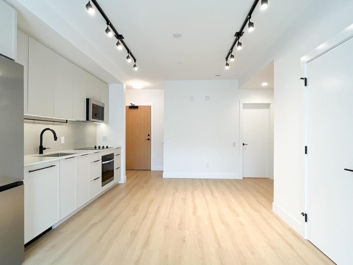 Pantry Photo of 302 3055 Murray Street, Port Moody, BC