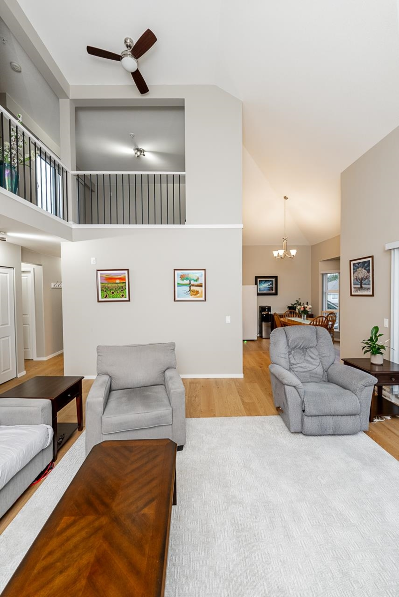 Office / Den Photo of 302 13911 70 Avenue, Surrey, BC