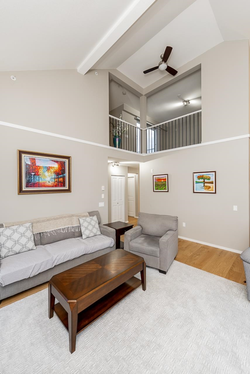 Powder Room Photo of 302 13911 70 Avenue, Surrey, BC