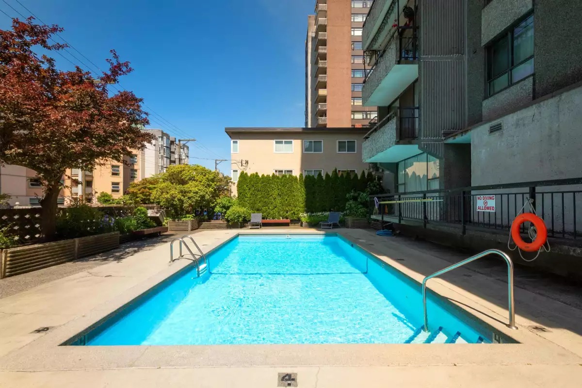 Loft / Bonus Room Photo of 304 1720 Barclay Street, Vancouver, BC