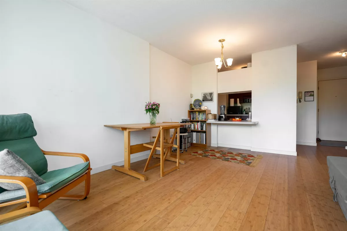 Primary Bathroom Photo of 304 1720 Barclay Street, Vancouver, BC