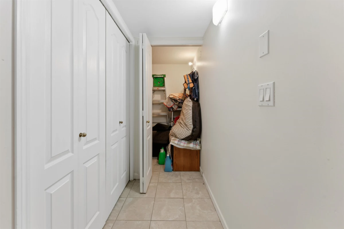 Front Yard Photo of 51 15840 84 Avenue, Surrey, BC