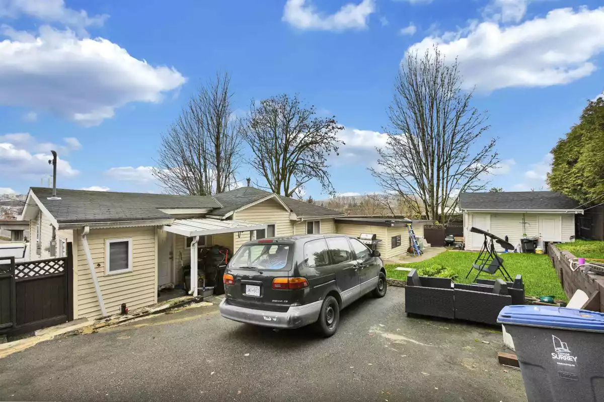 Living Room Photo of 12943 112 Avenue, Surrey, BC