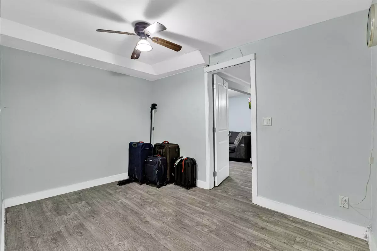 Office / Den Photo of 12943 112 Avenue, Surrey, BC