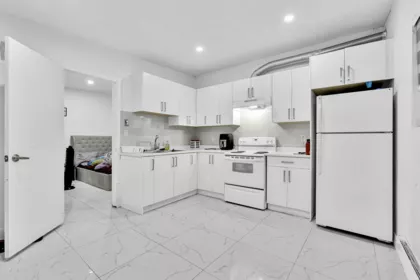 Basement Recreation Room Photo of 12943 112 Avenue, Surrey, BC