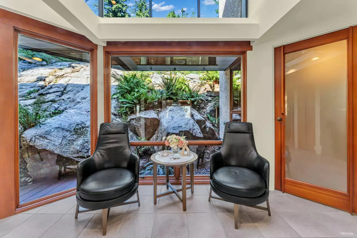 Guest Bathroom Photo of 4651 Marine Drive, West Vancouver, BC