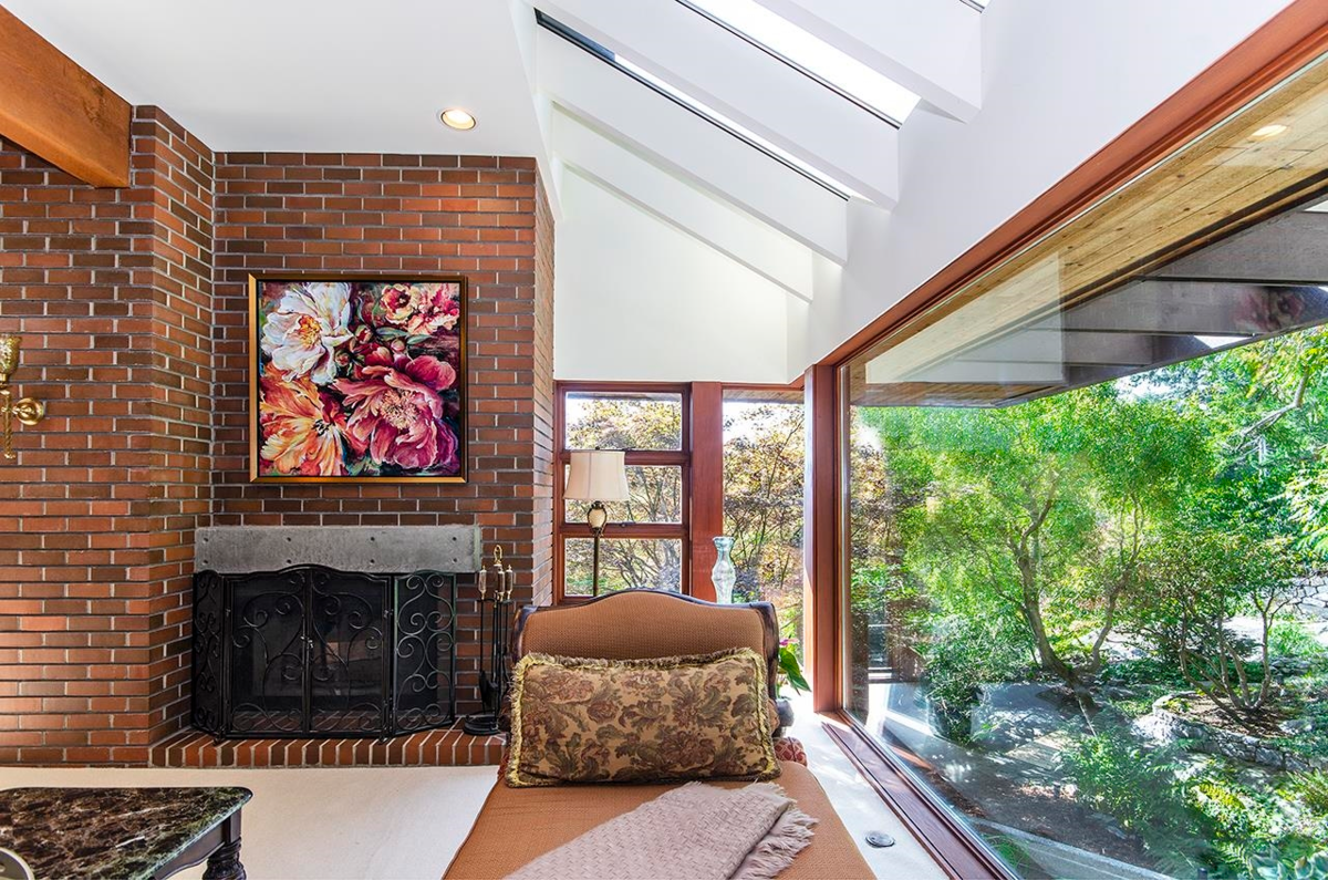 Outdoor Patio Photo of 4651 Marine Drive, West Vancouver, BC