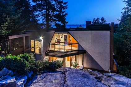 Community Amenities Photo (Clubhouse) of 4651 Marine Drive, West Vancouver, BC