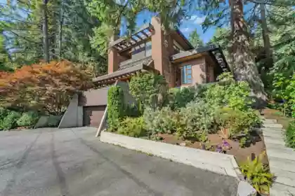 4651 Marine Drive, West Vancouver, BC