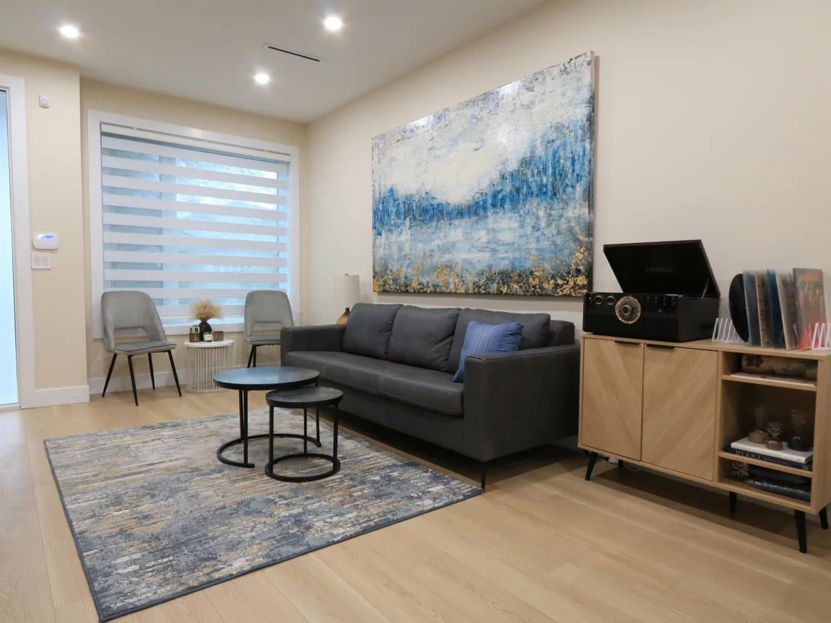 Kitchen Photo of 2828 Cheyenne Avenue, Vancouver, BC
