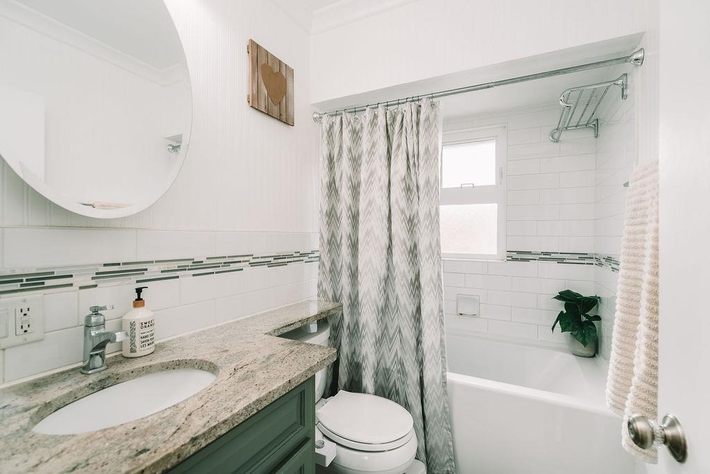 Bedroom 2 Photo of 816 Ladner Street, New Westminster, BC