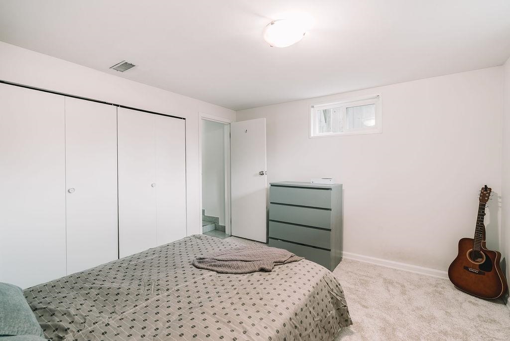 Garden / Landscaping Photo of 816 Ladner Street, New Westminster, BC