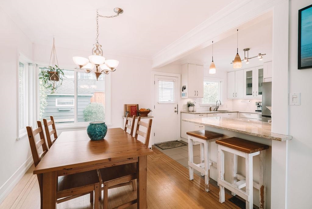 Kitchen Island Photo of 816 Ladner Street, New Westminster, BC