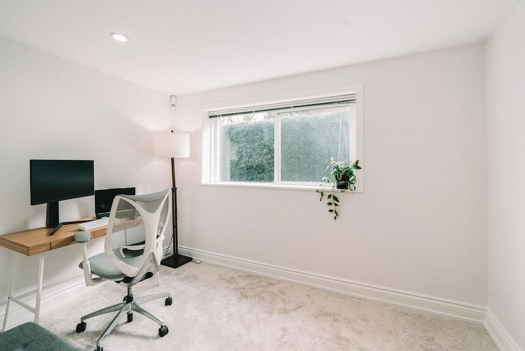 Outdoor Deck Photo of 816 Ladner Street, New Westminster, BC