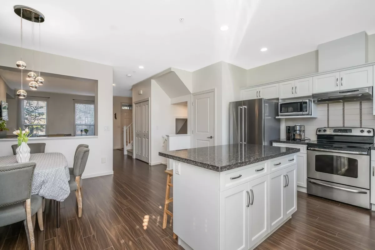 Bedroom 2 Photo of 20854 72 Avenue, Langley, BC