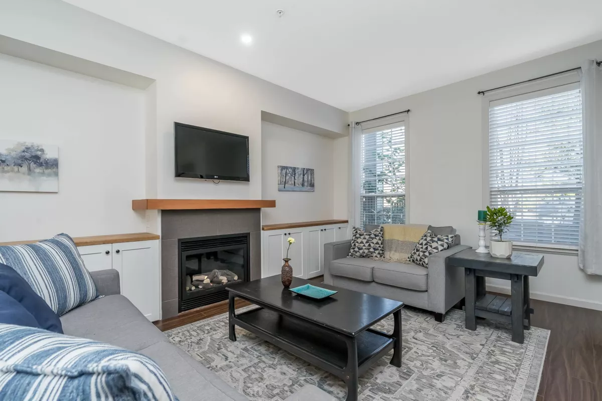 Family Room Photo of 20854 72 Avenue, Langley, BC