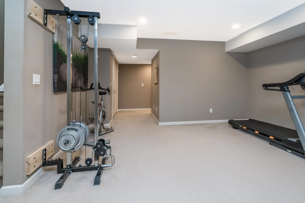 Front Yard Photo of 20854 72 Avenue, Langley, BC