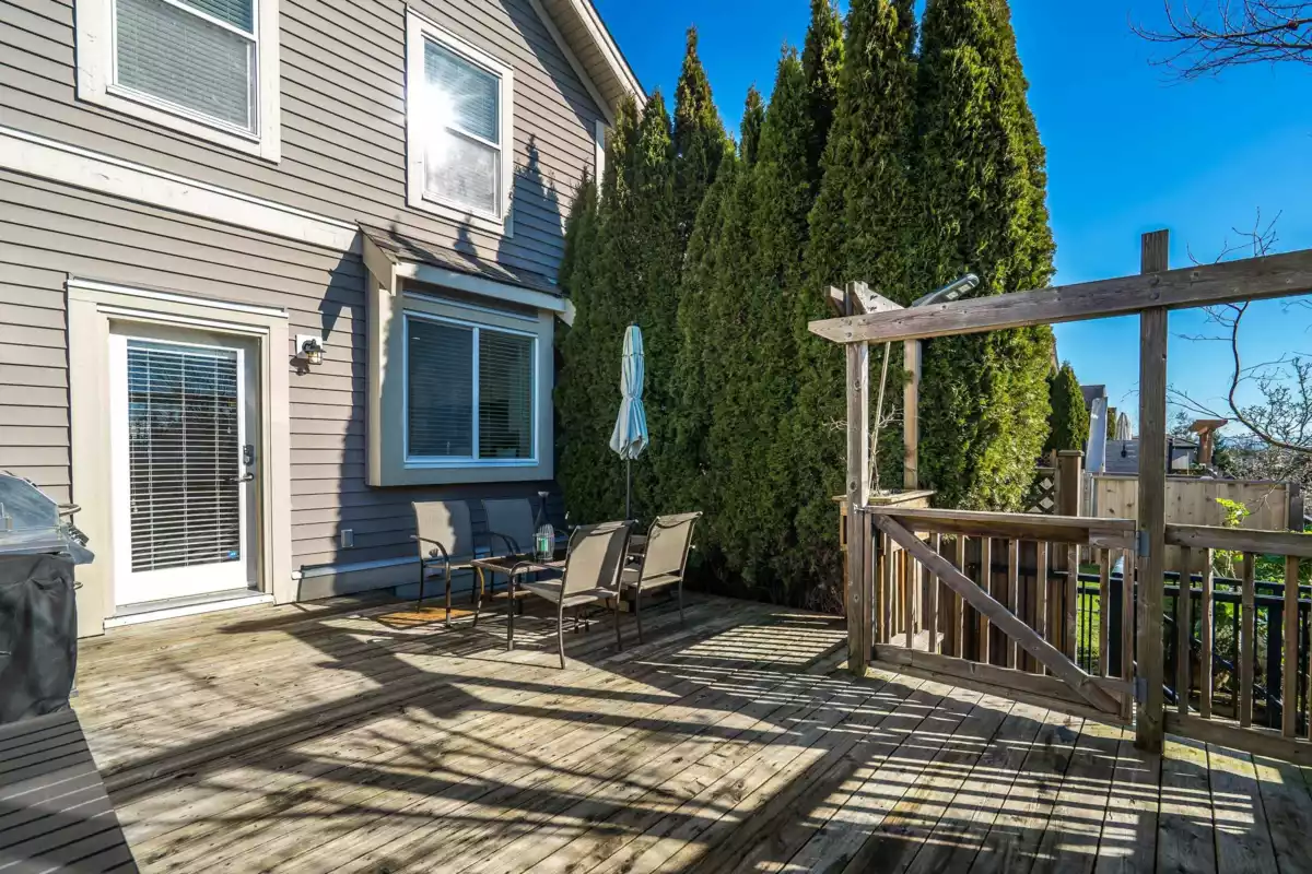 Neighborhood Park Photo Near 20854 72 Avenue, Langley, BC